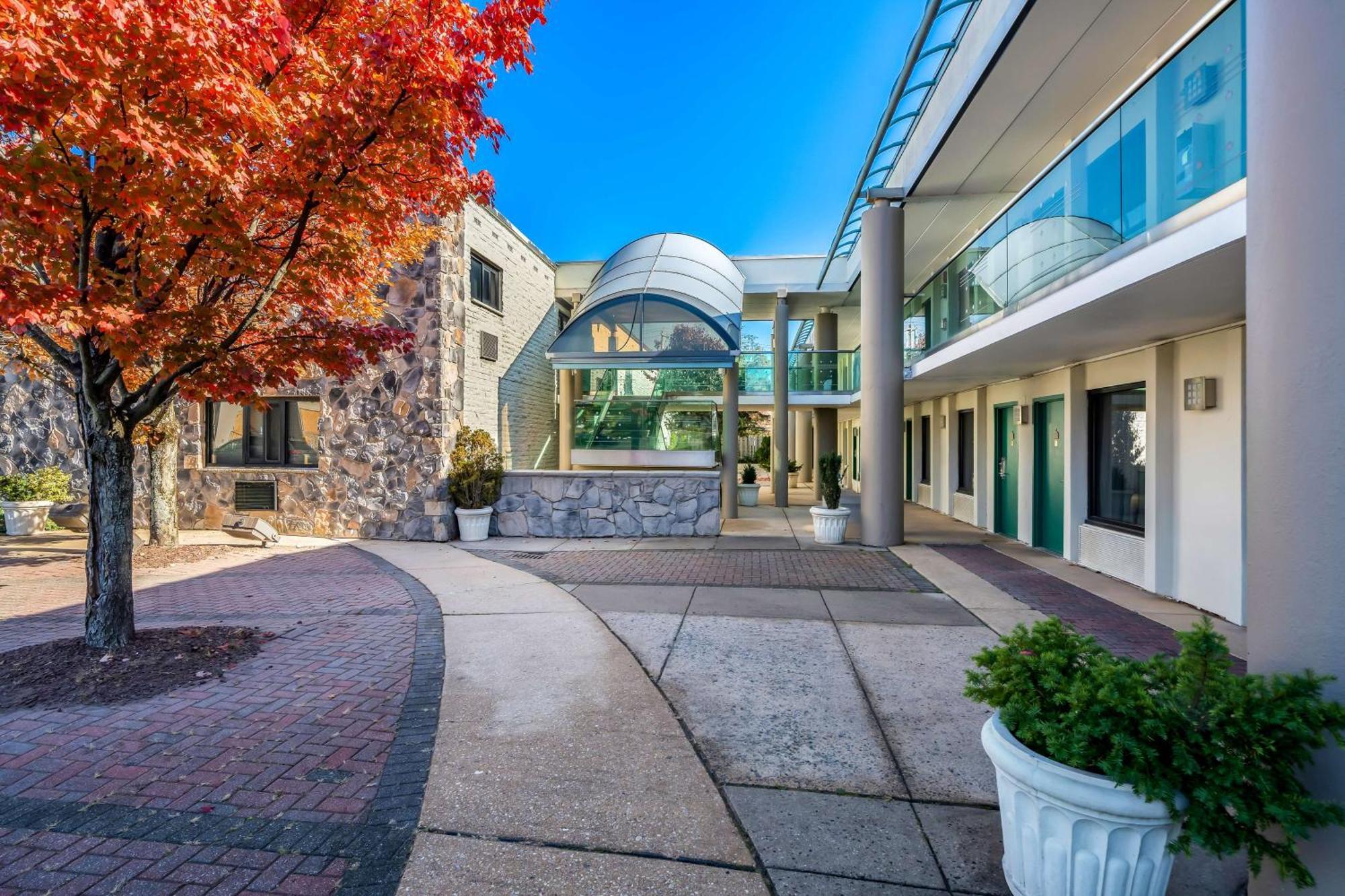 Brandywine Valley Inn Surestay Plus By Best Western Wilmington Kültér fotó