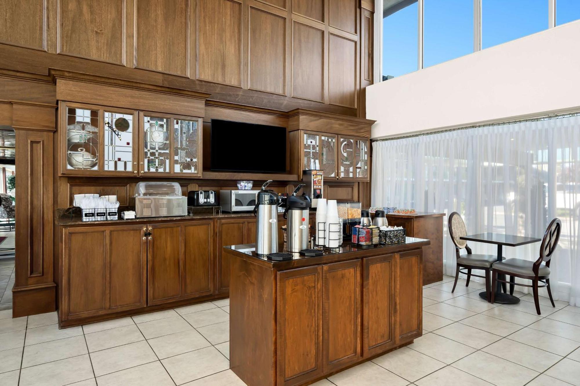 Brandywine Valley Inn Surestay Plus By Best Western Wilmington Kültér fotó
