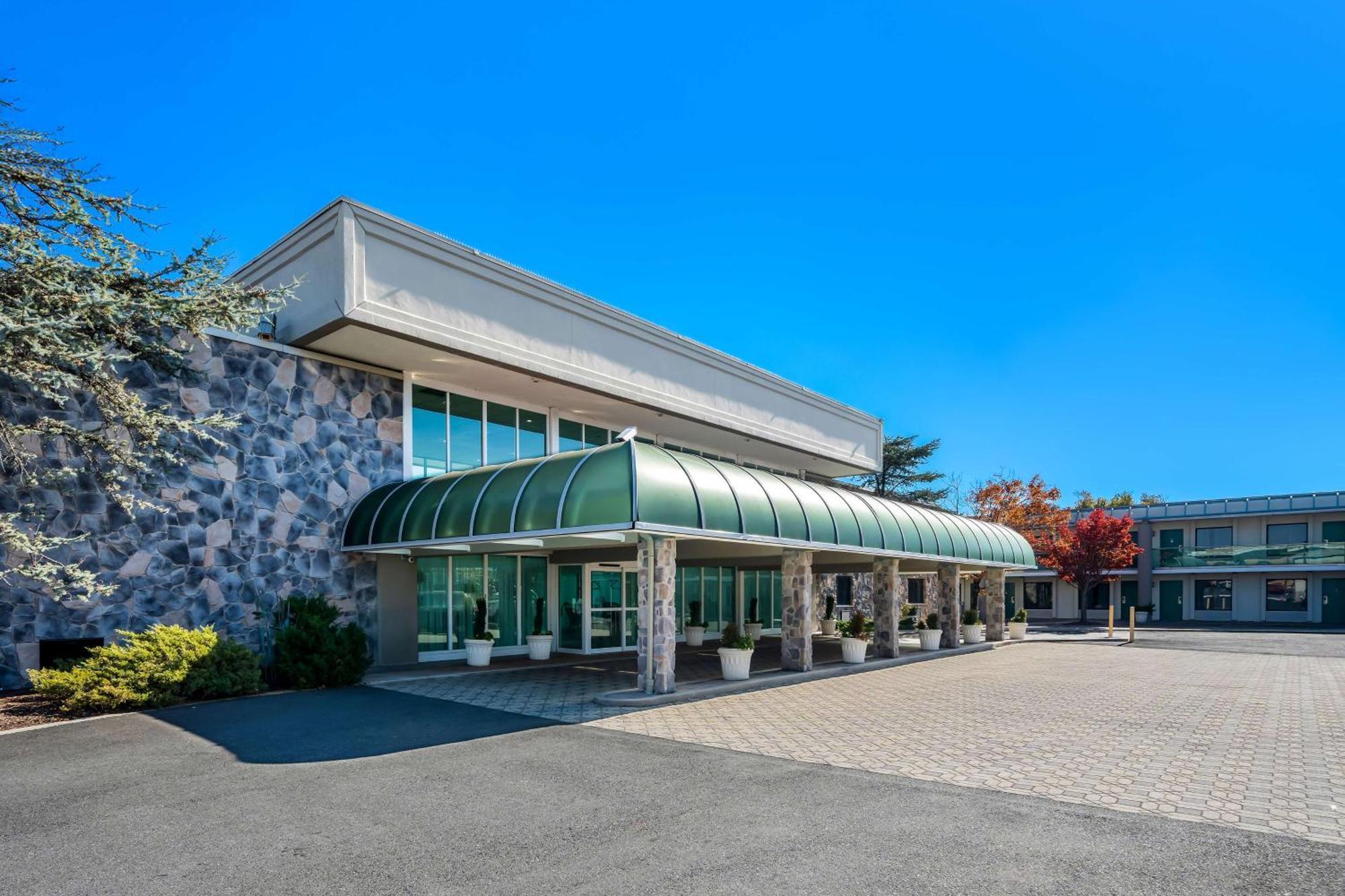 Brandywine Valley Inn Surestay Plus By Best Western Wilmington Kültér fotó